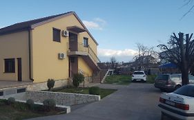 Hostel Vera - Airport Podgorica